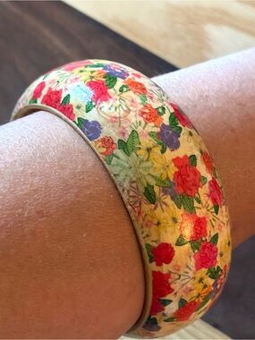 🌸Vintage Decoupage Wooden Bangle Bracelet – Floral Print Chunky Cuff Roses🌼